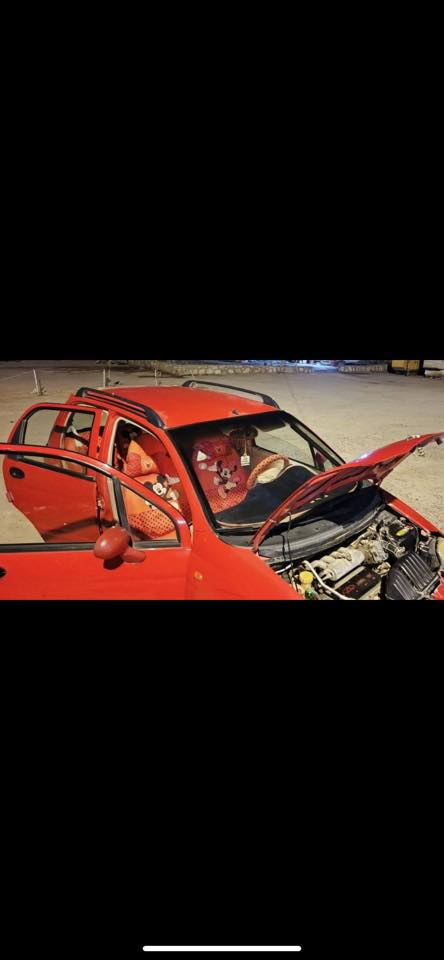 السلام عليكم

كيو كيو موديل٢٠١٢ بدون ضربه كير اوتو ماناقصها اي شي وكما موضح بالصور وبالحقيقه احلى السيارة 

32 ورقه مكاني كربلاء 
اي استفسار الاتصال على الرقم ***********
