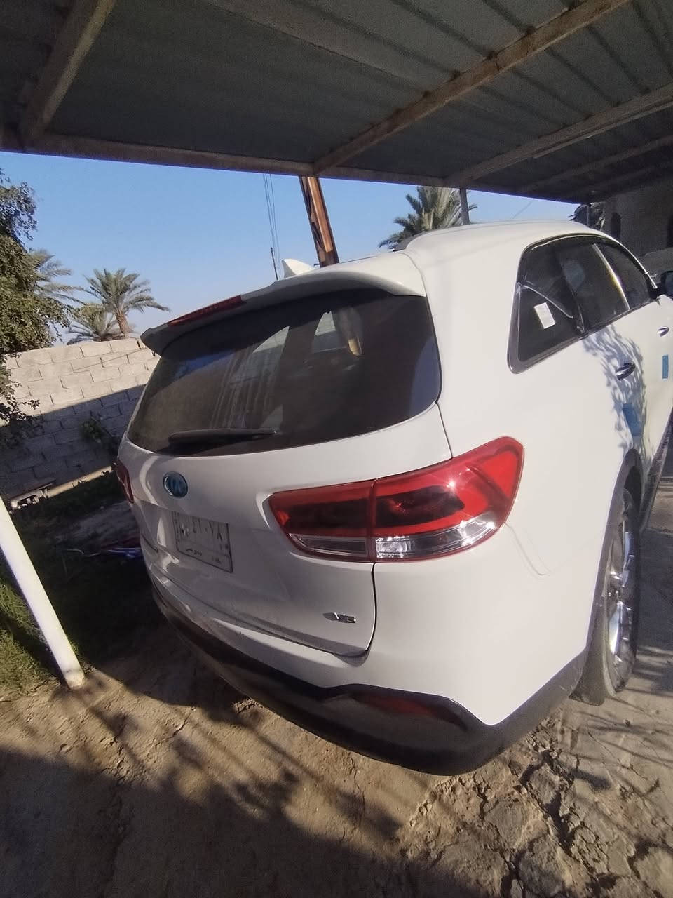 السلام عليكم من رخصت الأدمنيه المحترمين.. سورنتو موديل 2016..رايد مراوس بجيب موديل 17 18. 16 حادث خفيف الاتصال ***********.
