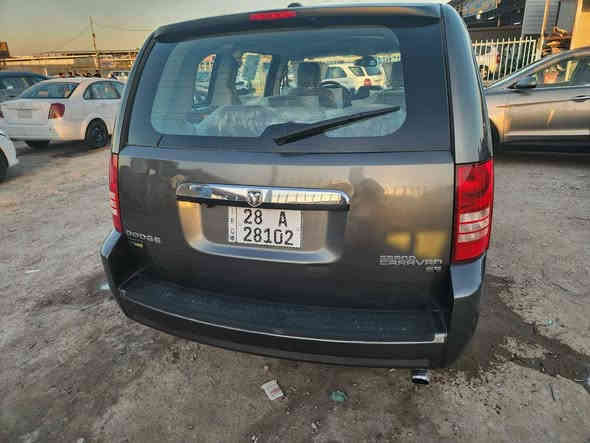 دوج كرفان للبيع او مرواس كير محرك ٦سلندر ٣٥٠٠ تخم تاير وصدر جديد موديل ٢٠١٠ رقم النجف سياره  باسمي ورقم انكليزي تبدبل جامع امامي اليمين بدون دخوله ومكان سياره بسمايه بغداد السعر ١٢٠ بيه مجال ورقم الهاتف ***********
