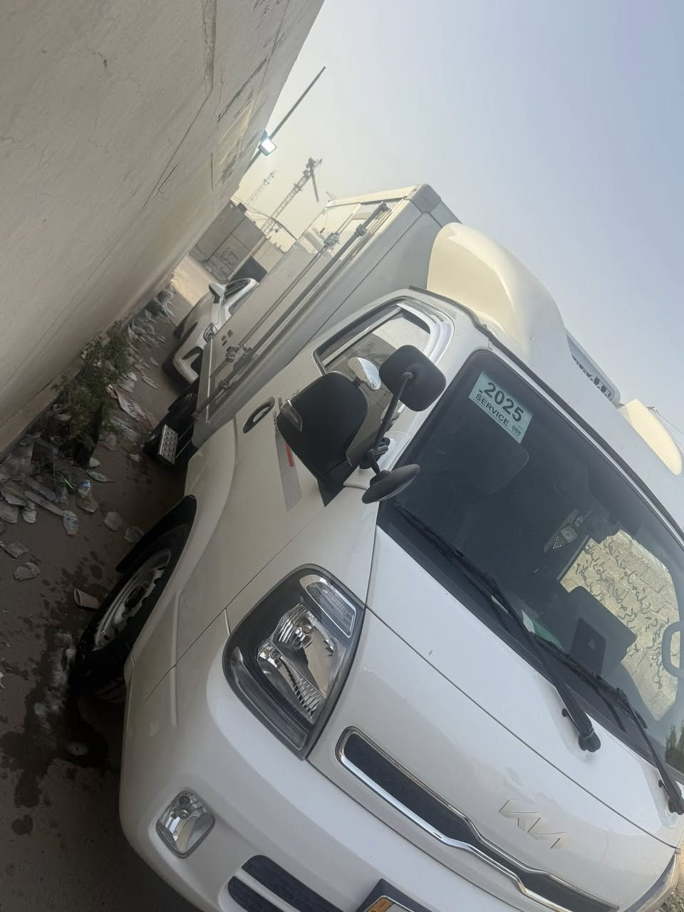 ‏سيارة براد فول مواصفات ماشي 9000 رقم بغداد*********** 2025
