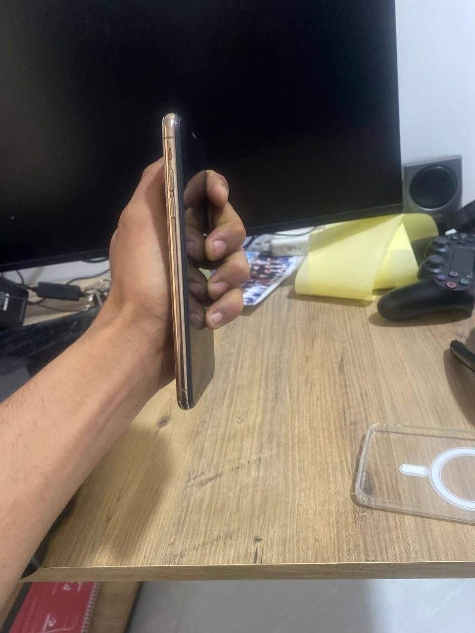 سلام عليكم اكس اس ماكس ابلادي فقط ضهر مفطور ذاكره64بطاريه79سعر200وبي مجال بصيط لل تواصل***********فقط واتس عنوان فلوجه حي الشرطه
