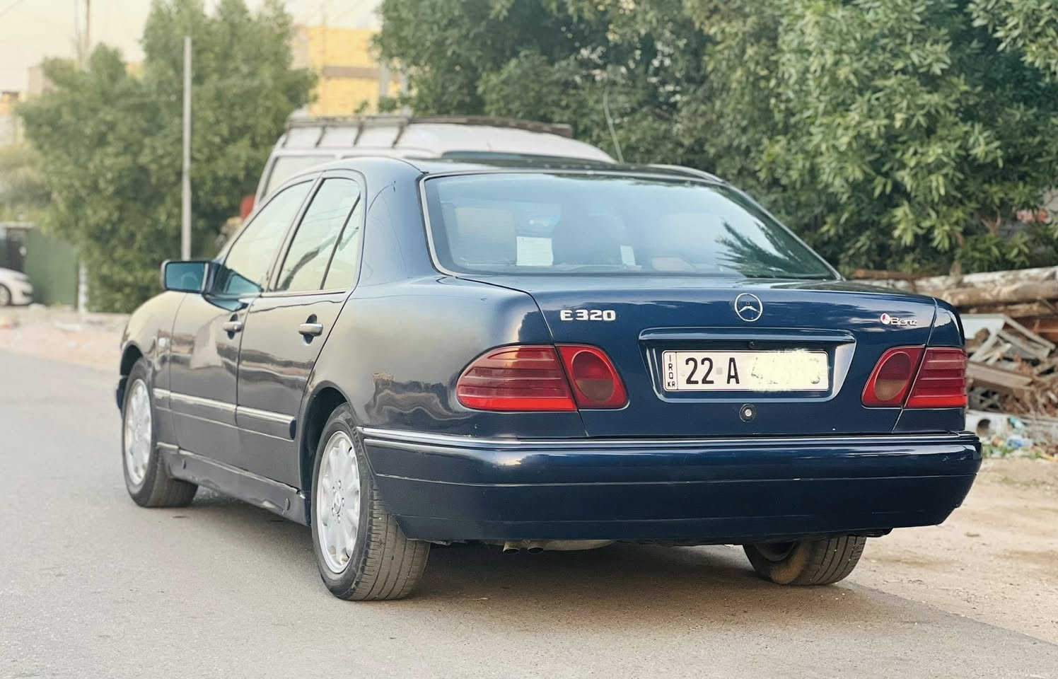 سلام عليكم ورحمة الله وبركاته
مارسيدس ام عيون للبيع موديل 1997 رقم اربيل انكليزي هزة رقم جديد السيارة حيل نظيفة مكفولة من الظربة كير و محرك مكفولات الصدر جديد تخم تاير جديد السيارة ما ناقصها برغي مصبوغة عام اثر جراد مكينة خراطيم  جديدة لك 
السعر 94 وبيها مجال مكان بغداد العطيفية للاستفسار ***********
