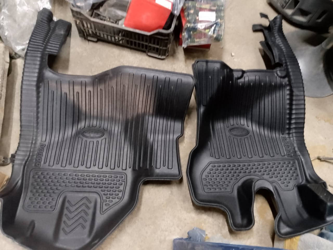 محلات ابو عادل لبيع الادوات الاحتياطيه للسيارات الكوريه كيا بنكو بريجو ام عيون فونتيرا بنكو 3 بغداد كسره عطش يوجد خدمه توصيل ***********
