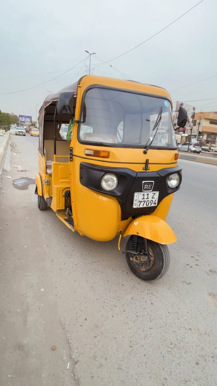 ٢١ رقم وسنويه تكتك ماناقصها اي شي كبل لشارع مصبوغه عام
***********
