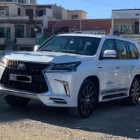 لكزس LX • ٢٠١٨ • ١٢٢٠٠٠ كم