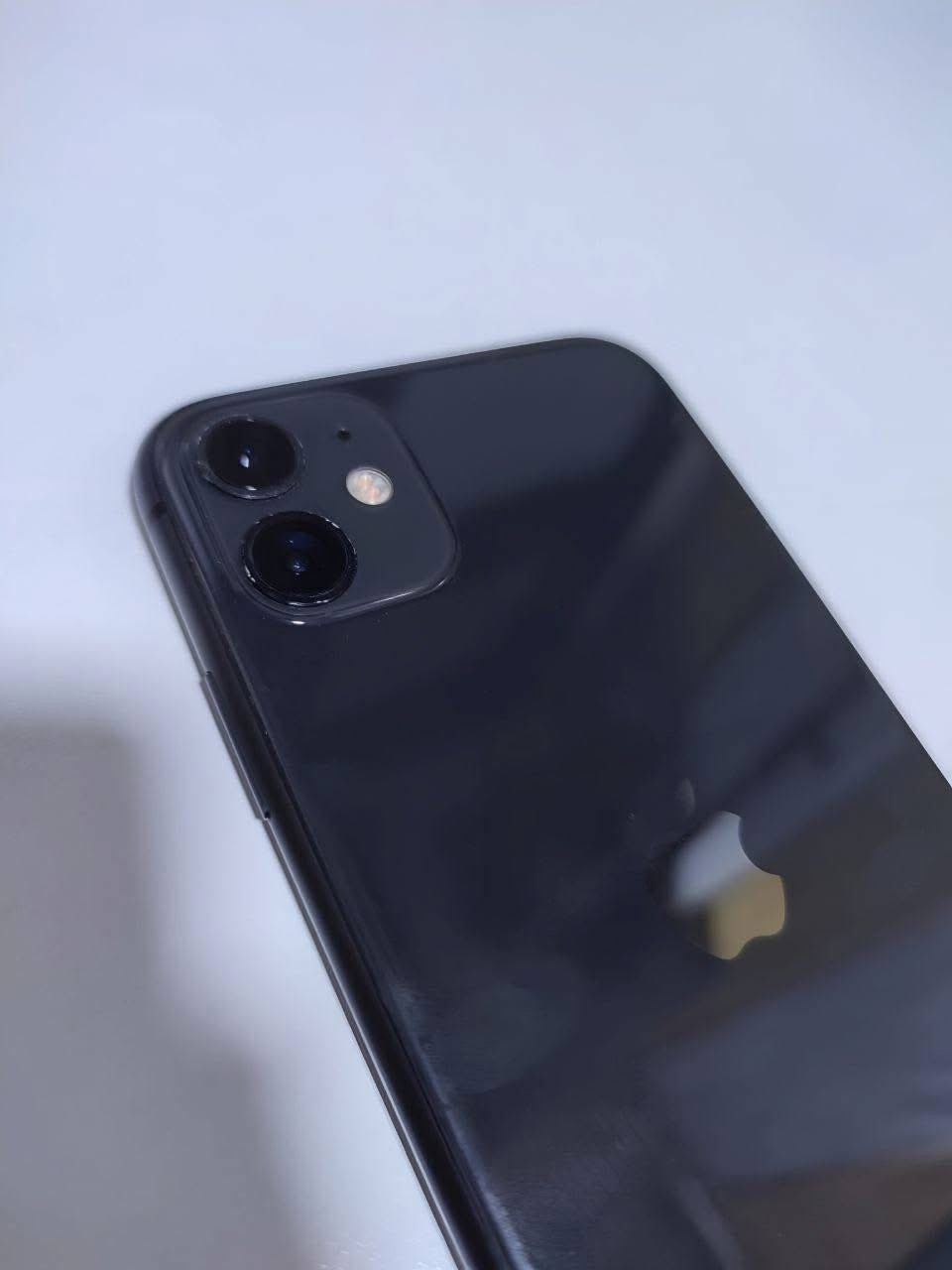 سلام عليكم
11 عادي للبيع او مراوس
مبدل فقط شاشه الجهاز ام ٣ خيارات
بطاريته ٧٥ بلادي صرف طبيعي
شرق اوسط الجهاز يشتغل خط الكتروني وخط عادي 
ذاكره ١٢٨ جهاز نضيف
٢٢٥ وبي مجال للشراي 
***********
