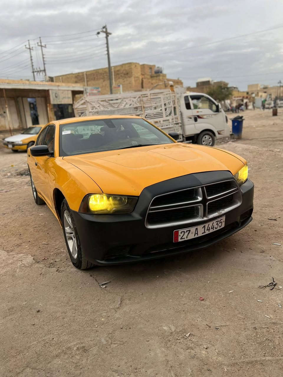 بيع مستعجل جارجر 2014 وارد كندي ب اسمي شخصيًا تحويل ثاني يوم  مشروع وطني هزة جديدة سنوية جديدة خط ميسان بصرة 
كير مكينه اكسن مكفولات
 كير  جديد منظومة تبريد ثلج 
حدادية خلفية وامامي قبل شهر مبدلها 
زوج تاريرات جدد 
السيارة جاهزة من كل النواحي فقط اماكن خياسات بالباب سونار موجود بالمنشور 
السعر 135 وبي مجال بسيط للشراي  مكاني ميسان 
***********
