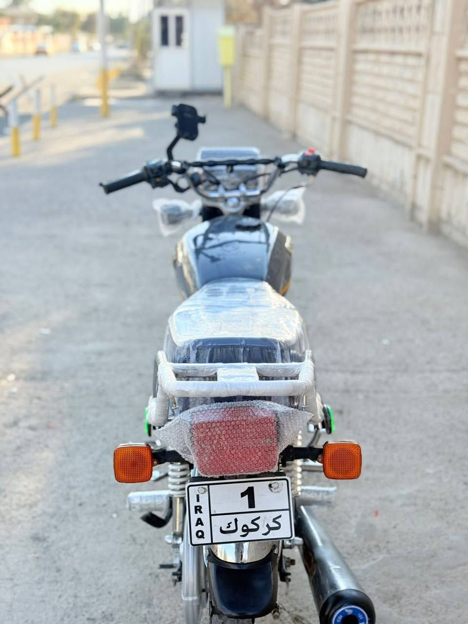 دراجه سولنك 5گير موديل 2025صفر بعده محرك 200صبانه مامضروب كهربائيات كله شغاله سويج سلف دراجه نضيفه تجي تشوفهه احلا من الصوره سعر 575بي مجال شويه شراي طب خاص او انتصل  ***********
