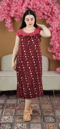 شلحة نسائية • فالينه زبدة • مطعم بالتور