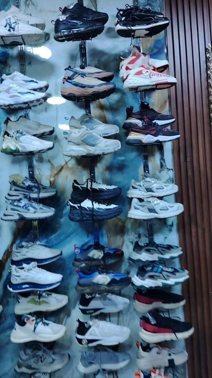 جماعت دراجات كيوت حذيه باله مالكه. البيع بسعار مناسبه مكان صوفيه يم. ساحت بمحل مقابيل  سواق ردان
