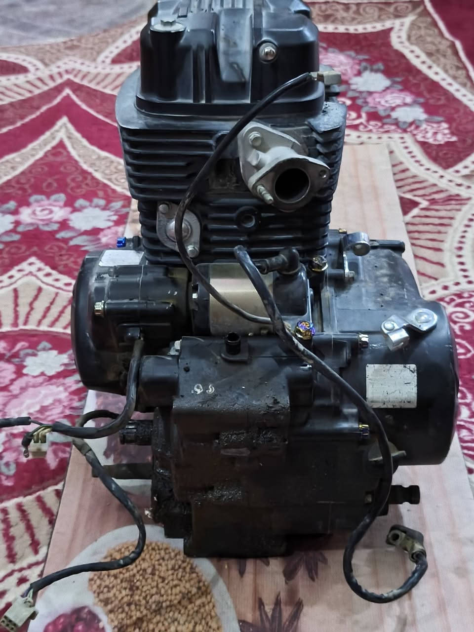 سلام عليكم مكينه دايون نفخ موديل 22 عايزه لاستيك ولف أو تفيلس فقط للعلم ما مغسوله مكان حله سعر 300 رقم ***********
