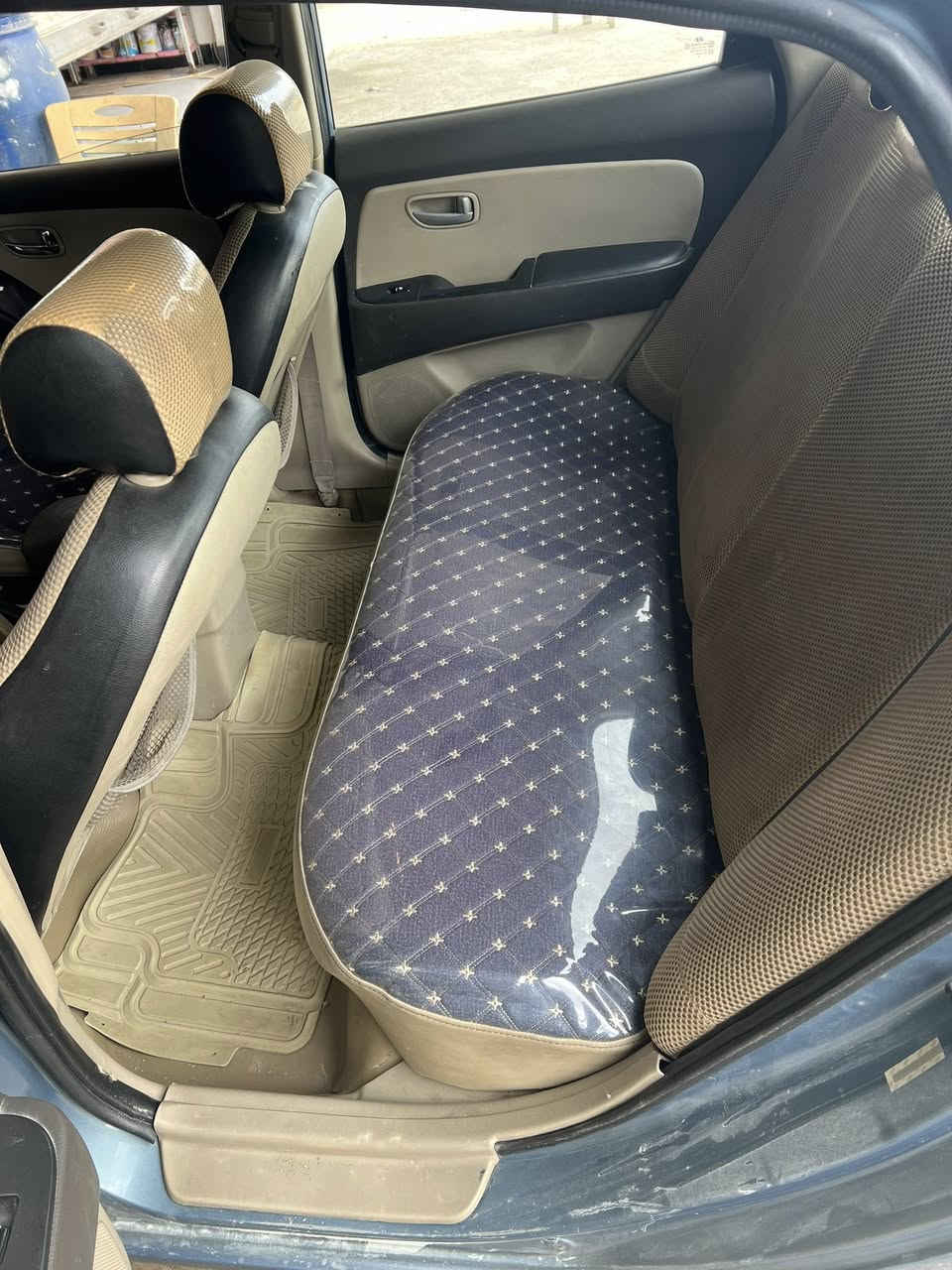 السلام عليكم النترا 2007امركي المحرك والكيرمكفول المحرك الفين تخم تاير صدرجديد مصبوغه حزام تبديل جاملغ امامي وباب الصدربدون دواخل بسمي مكان بغدادالمحموديه اواليوسفيه /***********/*********** السعر95بيهامجال بصيط
