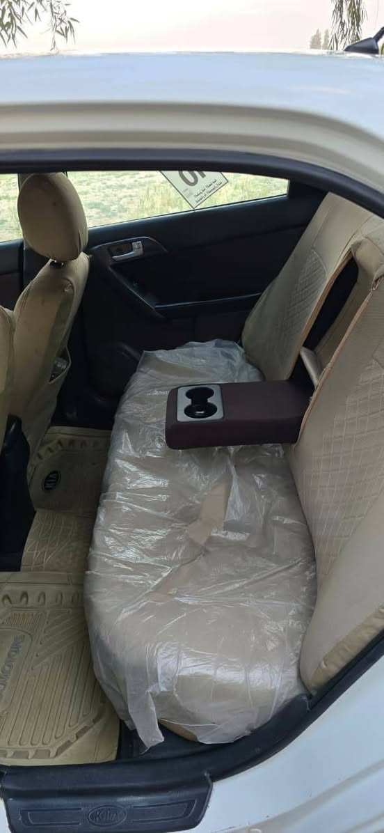 للبيع كيه سيراتو 2011 رقم اربيل
السياره جاهزه ماتصرف عليه ربع مال جناي

1_صدر امامي خلفي جديد+تخم تاير جديد

2_فتحت سقف+تحكم ستيرن

3_السياره فول ماعدا البصمه

4_السعر(87)وبيه مجال 
مكان السياره جسر ام عباسيات قرب صيطرت معمل الببسي 
مكلف بنشر للاستفسار الاتصال على الرقم (***********)
