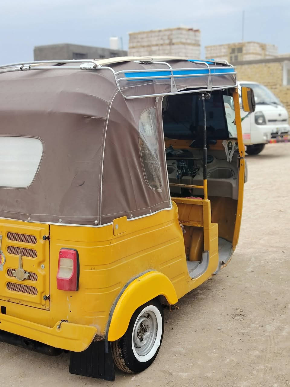 سلام عليكم تكتك للبيع  19 شهر5 التكتك مال جناي نضيفه كلش معمره دوس اوراق المصطفى كهربائيات كلهة شغاله  السعر 5 وبيهه مجال
الاستفسار ***********
