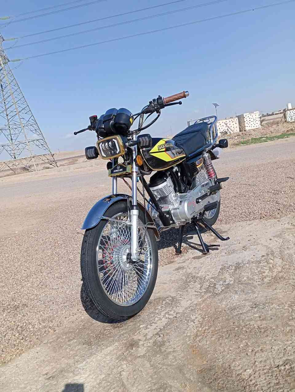 سلام عليكم دراجه البيع تايكر موديل 2025 صارلها شهر من ‏‪طلعتها من الوكيل سعر اتصل وبيك خير ودلل ‏‪***********‬‏
