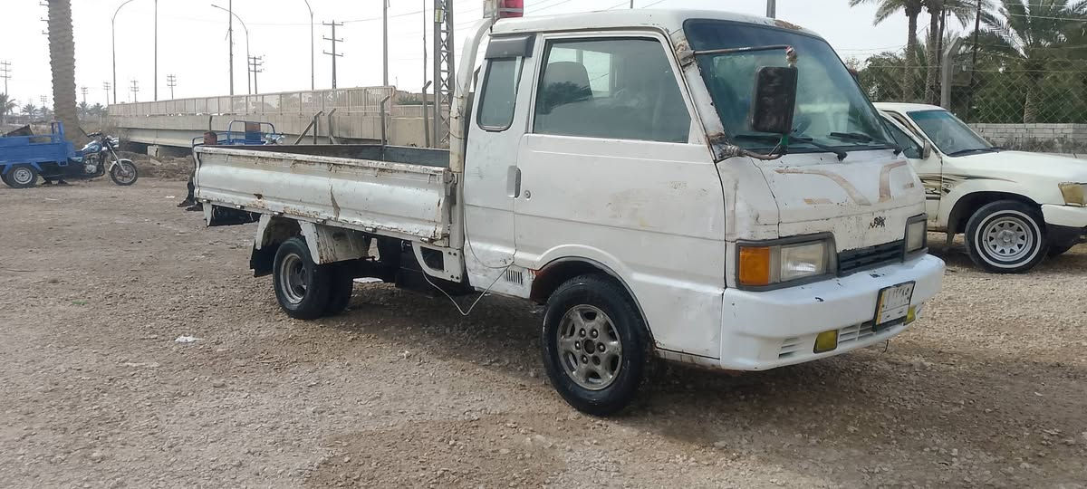 السلام عليكم كيه حمل موديل ٩٥ رقم نجف بسمي سنويه مجدده مشروع وطني مكينه جديده مجفته استوه ولا نسمه .مقدم بالكارتون كامل باور جديد ريشه دوشمه جديده جاهزه من كلشي خير من الله السعر ٤٨ وبيه مجال للشراي اتصل وبالخدمه ***********
