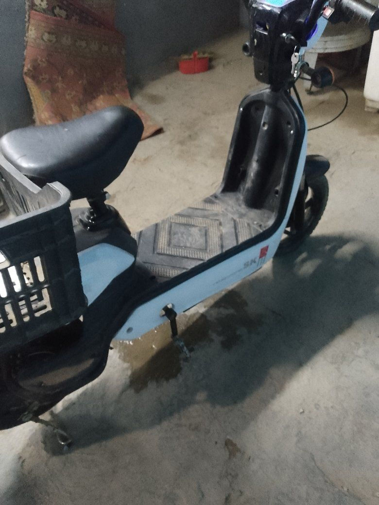 دراجه شحن حجم 14شغاله  اربع بطاريات 
سعره 150
مكاني نجف حي القادسيه


**إذا كنت صاحب هذا الإعلان وتريد حذفه لأي سبب، رجاءا أرسل رسالة إلى الدعم الفني**