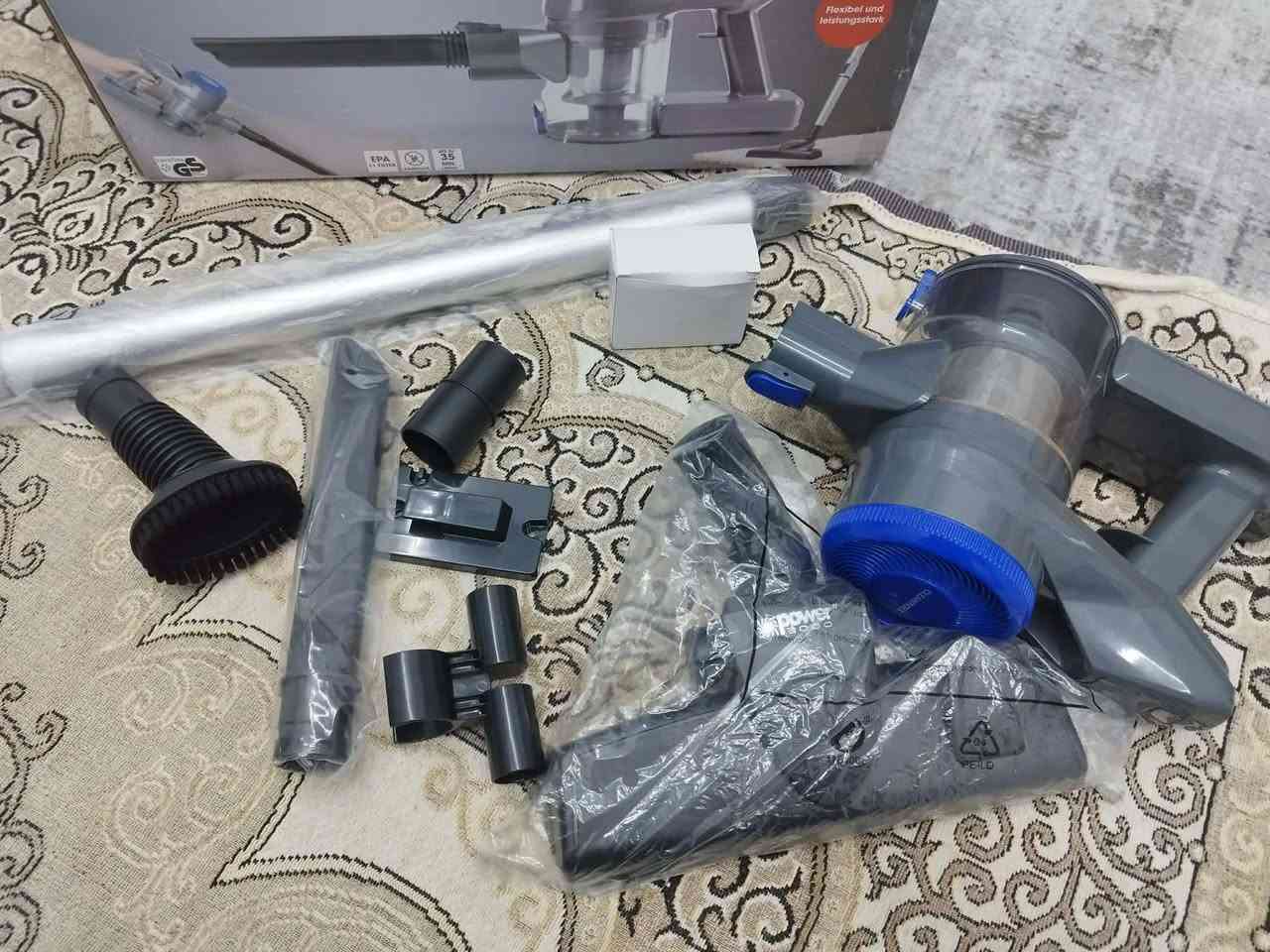 گسکی شە حنی کارە بای زۆر تازە یە یە ک ڕۆژ بە کارهاتوە تە نیاتاقی کریاوە تۆ شە حنو هه موشتی خۆی لە گە ڵە مشتە ریت نامە بنیرە لە کە لارم


**إذا كنت صاحب هذا الإعلان وتريد حذفه لأي سبب، رجاءا أرسل رسالة إلى الدعم الفني**