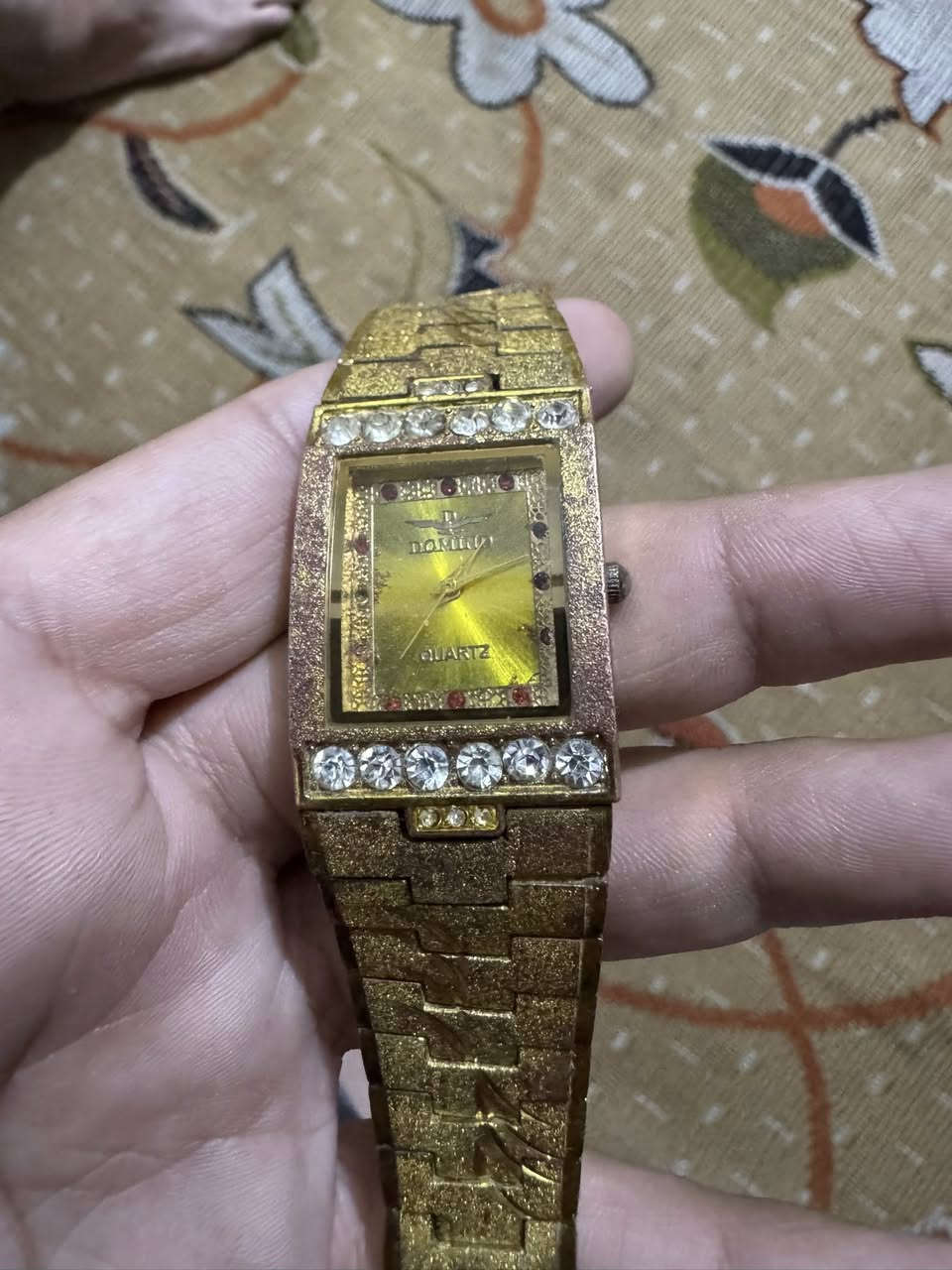 انطونه سعر اخوان مكتوب مطلي ذهب عيار 23 هل موجود ابيعه شيطلع بالعافيه


**إذا كنت صاحب هذا الإعلان وتريد حذفه لأي سبب، رجاءا أرسل رسالة إلى الدعم الفني**