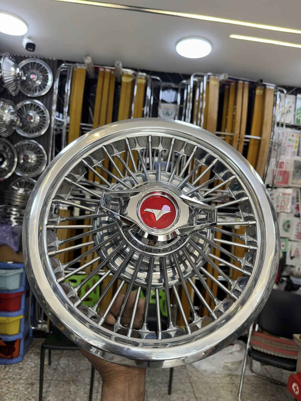 السلام عليكم
حجم 15 جدد
كماليات حمودي القريشي 
بغداد حي العامل 
***********
