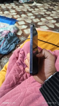 14 برو ماكس ذاكرتة 256 بطلرية84 شرق اوسط كلة شغال التليفون فقط مبدلة ش...