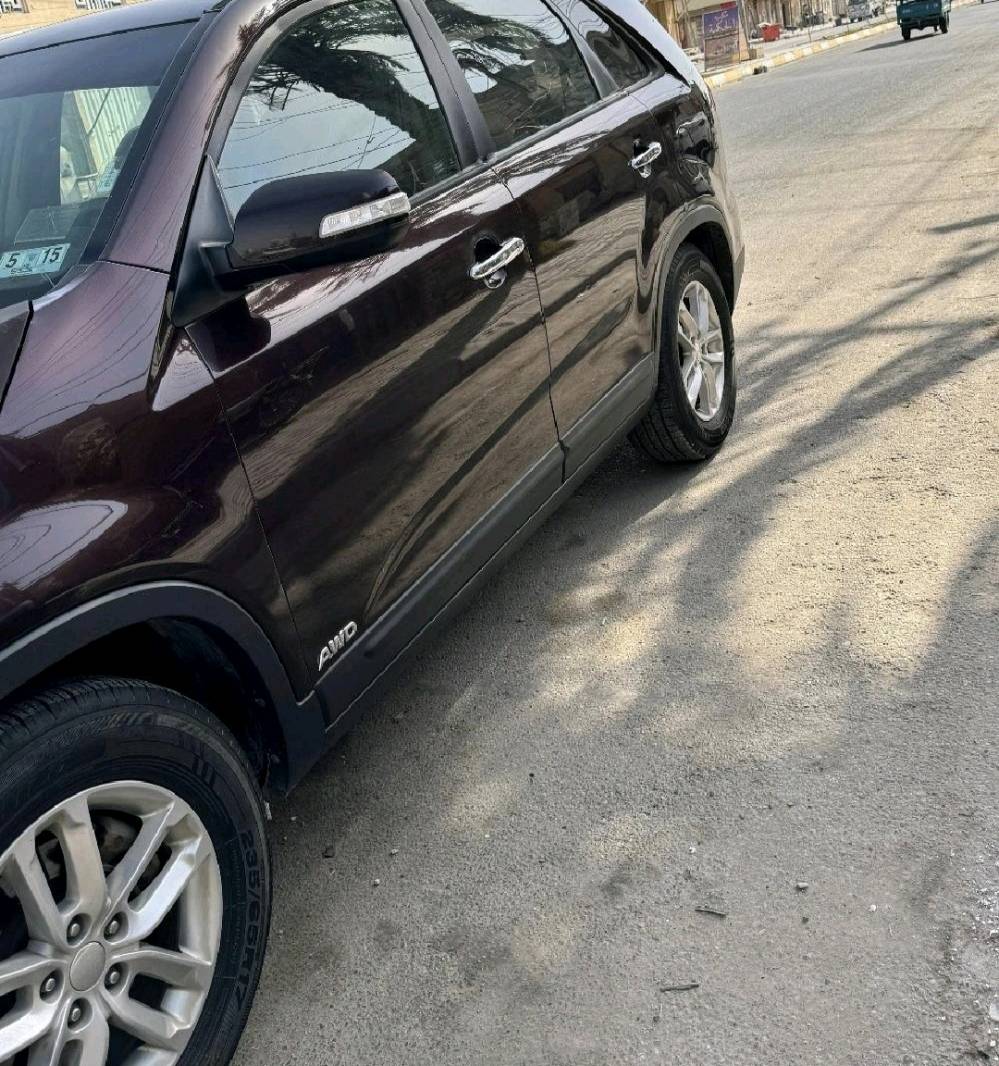 كيا سورينتو موديل ٢٠١٤ وراد امريكي حادث بنيد فقط مبدل١٤٥ بيه مجال ***********