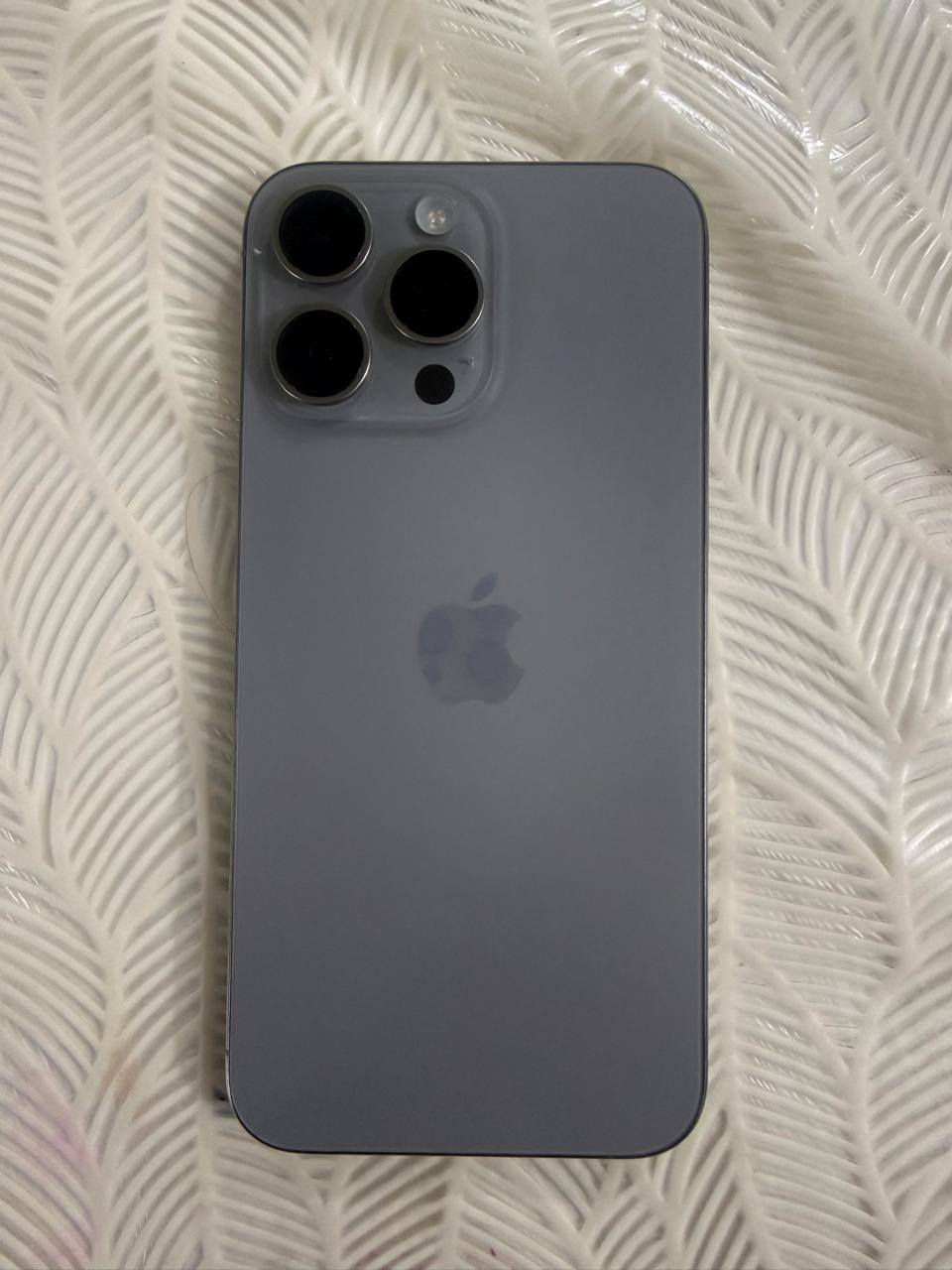 السلام عليكم ايفون 15
ذاكره 256 بطاريه 87 شرق اوسط ماستر 
السعر مليون


**إذا كنت صاحب هذا الإعلان وتريد حذفه لأي سبب، رجاءا أرسل رسالة إلى الدعم الفني**