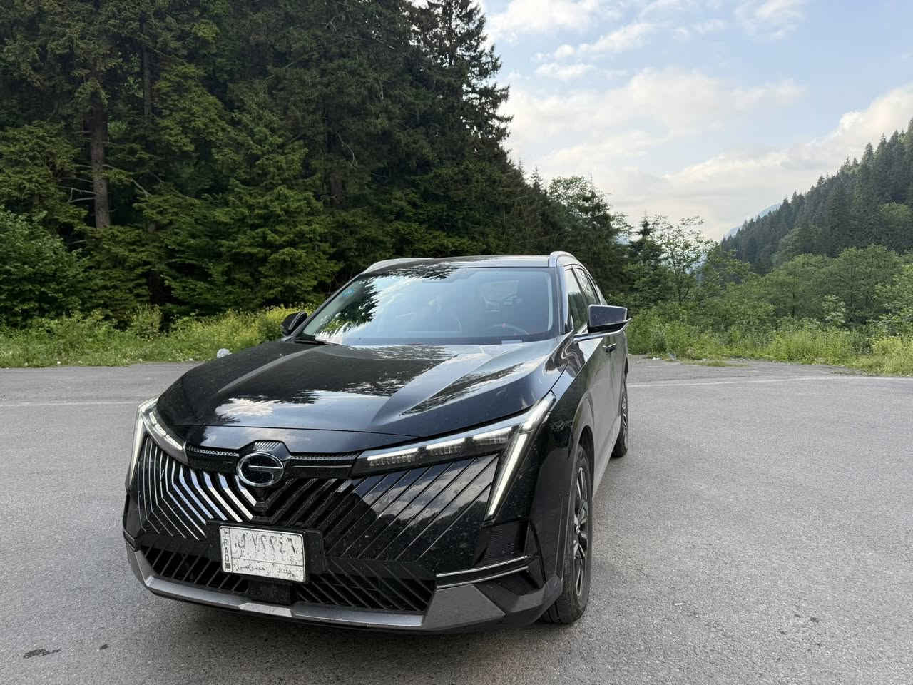 🔴 للبيع 🔴
🚘 GAC Emkoo 2024
⚙️ 2.0 Turbo – Hybrid
🕹️ قير أوتوماتيك 8 نمر
📍 رقم بغداد
السياره مغلفه ppf كامل 
⸻

🔹 المواصفات:
 • فل مواصفات
 • ماشية 40,000 كم
 • ضمان 6 سنوات أو 150,000 كم
 • كاميرات 360° (3D + 2D)
 • رادارات 360 درجة
 • حساسات خلفية
 • بانوراما
 • كشنات جلد تدفئة + تبريد
 • تبريد منفصل
 • كشنات كهرباء
 • نظام صوت DTS
 • جنطة كهرباء
 • تحديد مسار
 • قيادة آلية
 • كروز كنترول
 • نظام نزول منحدرات
 • هواي مواصفات بعد

⸻

💰 السعر: 29 مليون
📊 سعر الزيرو بالشركة: 38 مليون

📞 للاتصال:
***********
