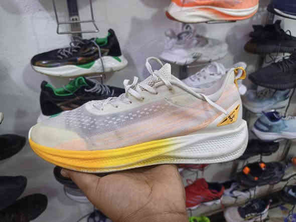 ترانشوز باله رياضي
العنوان الماجديه شارع الملعب 
قرب السوق محل ابوذر 
***********
