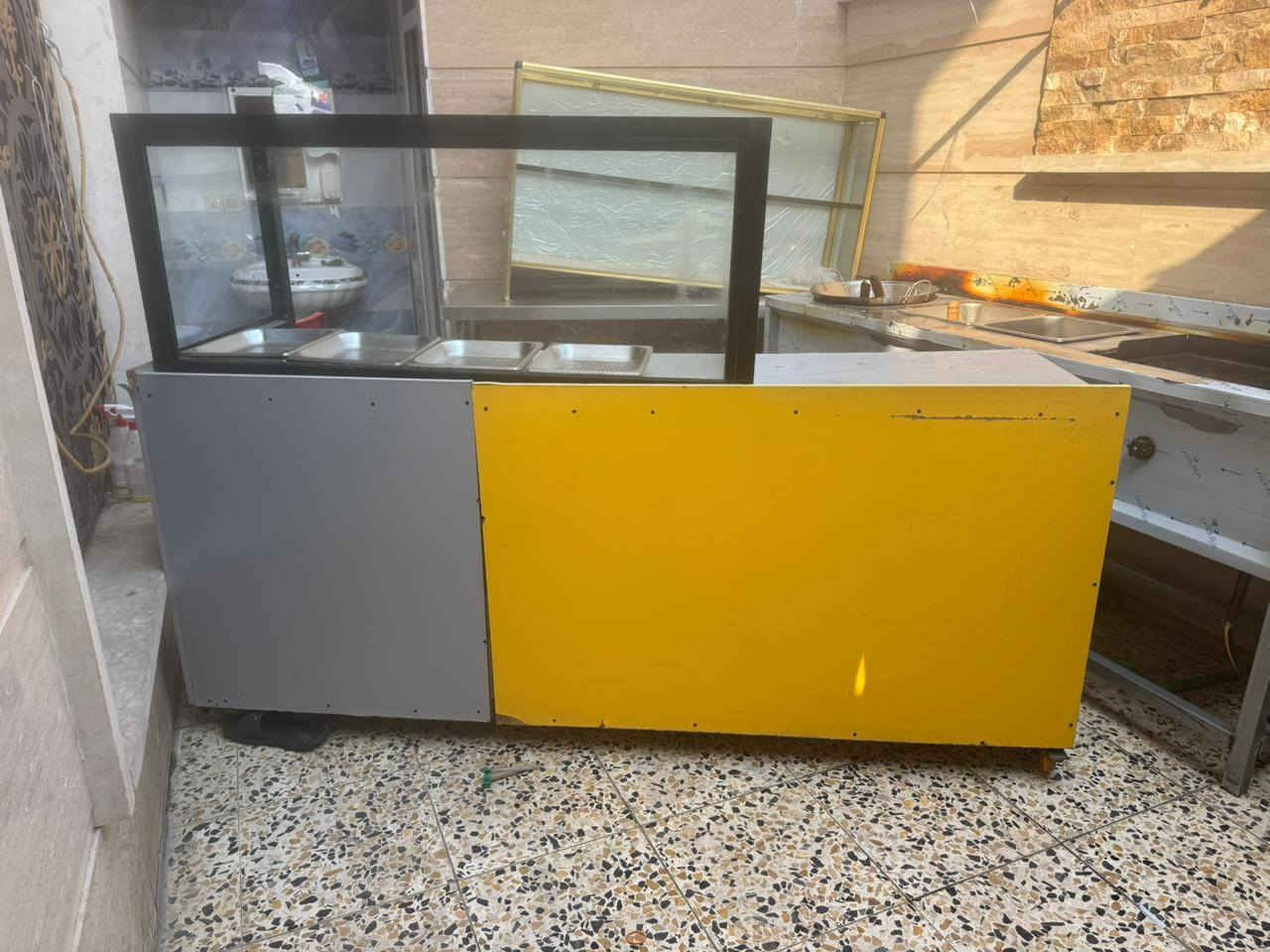 ميز عرض مال فلافل بي دي اف ضد المي بي تايرات مترين ونص   سعره 300وبي مجال مكانه بغداد سيديه


**إذا كنت صاحب هذا الإعلان وتريد حذفه لأي سبب، رجاءا أرسل رسالة إلى الدعم الفني**