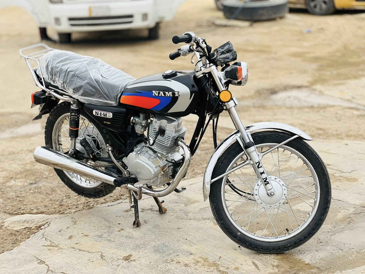 مثل ما عودناكم بس المميز يمنه موديل 23اورق اصولي اصولي شرط الترقيم مكفوله كفاله عامه جاهزه ما عوزه برغي من كل نواحي لون اسود اعبد سيد لألوان يلا وين جنايه قطعه مميزه🩵👊🏻بكان ناصريه قلعه سكر الاستفسار ***********اتصال او وتساب🫰🏼🩵
