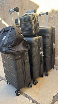 حقائب سفر • سيت ٥ قطع • جديدة