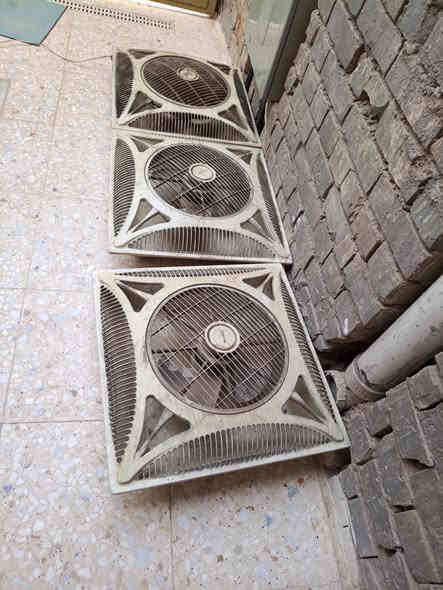 مراوح سقوف الثانويه عدد 3

نوع شامي 

سعر واحده 30

العنوان العبيدي الرئاسة شارع 20 

***********

ع فحص
