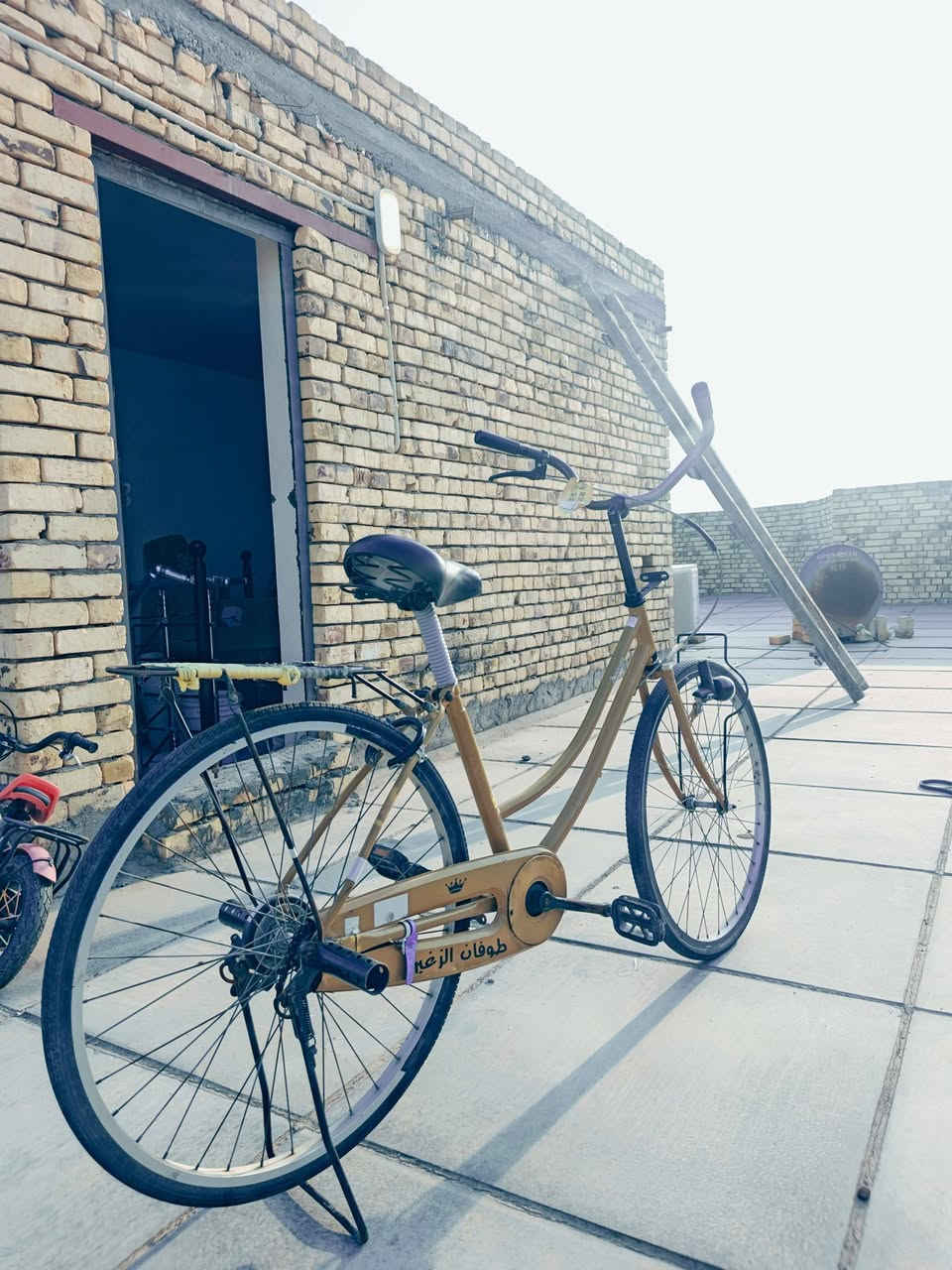 السلام عليكم بايسكل للبيع حجم 26 لون البايسكل اصفر اغراضه موجوده مكان ناصريه زينداويه شارع السفينه قرب مدرسه الواثق لي يريد البايسكل سعر ب80 وبي مجال لشراي وهاذه رقم ابو بايسكل (***********)
