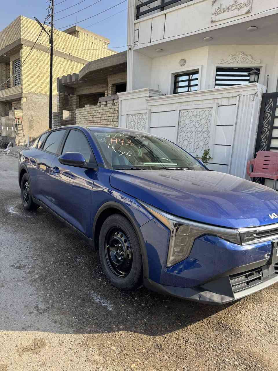 كيا K4 2025  رقم بغداد بسمي حادث بنيد فقط مبدل بدون ايرباك بعدهي زيرو ماشيه4000 الاف
المواصفات : بصمة  / هندبريك دكمة / شاحن وايرليس / لايت LED  / مكينة 2000 دوش / شاشة كبيرة متصلة ديجتال   / اوتو هولد / LED امامي وخلفي / قيادة ذاتية / كامرة دوارة / رادار تعديل مسار / اوتو بريك / مود درايف / تحكم ستيرن / كروس سرعة /مانع انزلاق / بلوتوث / / USB / كشنات جلد ابيض 

مكاني بغداد الدوره

السعر185$  ومجال حق الجية

للتواصل والاستفسار :***********
