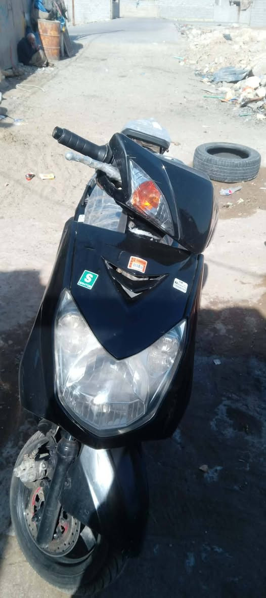 دراجه  سكنس مكفوله 2009
اوراقه كامله ايي نقص ما بيه سعر 600 وبيه مجال حق جيه  عنوان بغداد حسينيه مال معامل الاستفسار اكثر
اتصل ع الرقم  ***********
