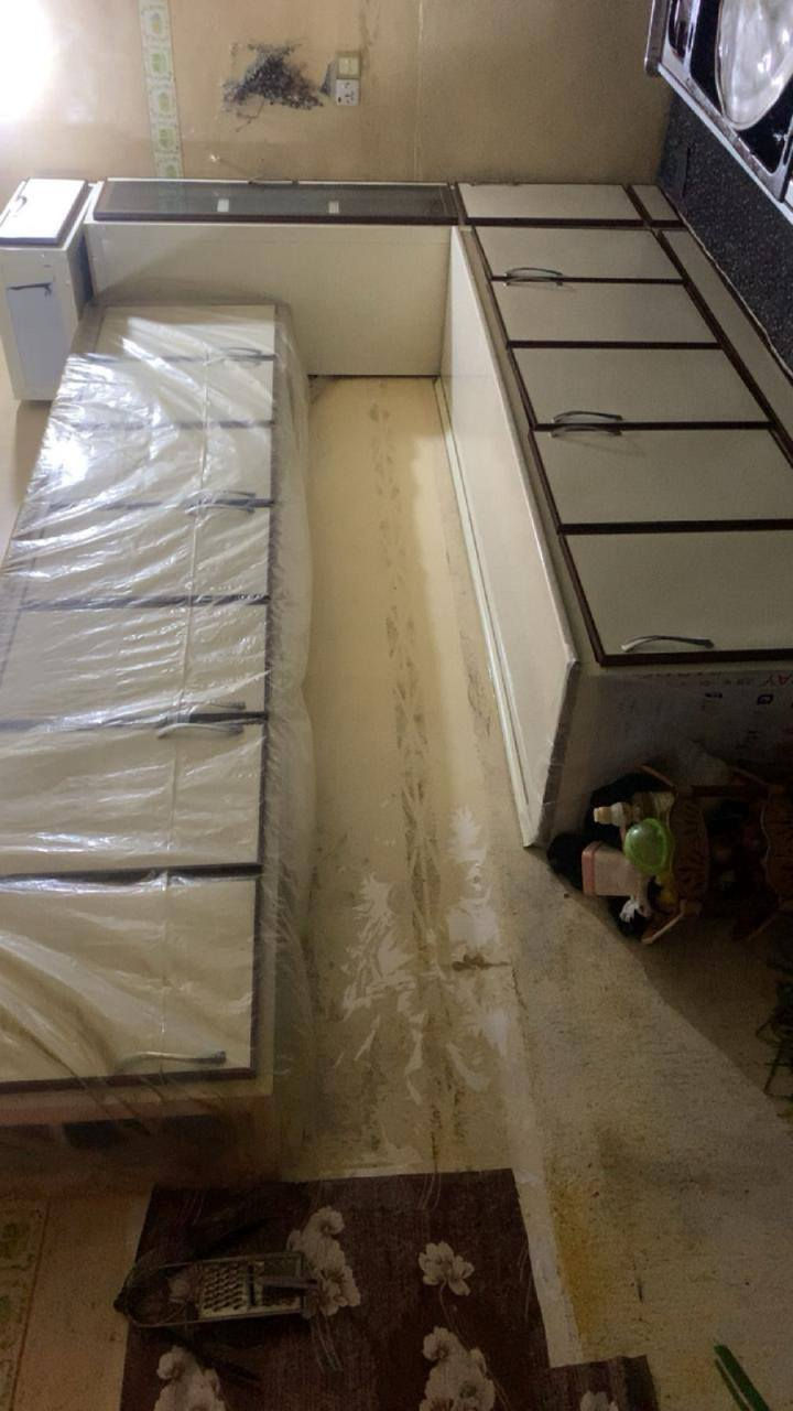 السلام عليكم
كاونتر 4مترات للبيع 

سنكي مرمر .بالحقيقه احلى من الصور بهواي

المكان /الصمود اوباريك


**إذا كنت صاحب هذا الإعلان وتريد حذفه لأي سبب، رجاءا أرسل رسالة إلى الدعم الفني**