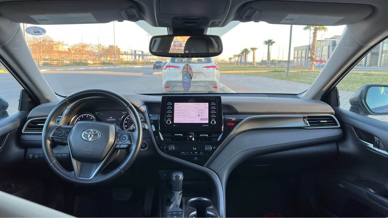 Camry SE black
 كلين ماشية ٦٥٠٠٠ ميل 

WhatsApp : ***********
Vin number : 4T1T11BK7NU049478 أربيل, العراق
