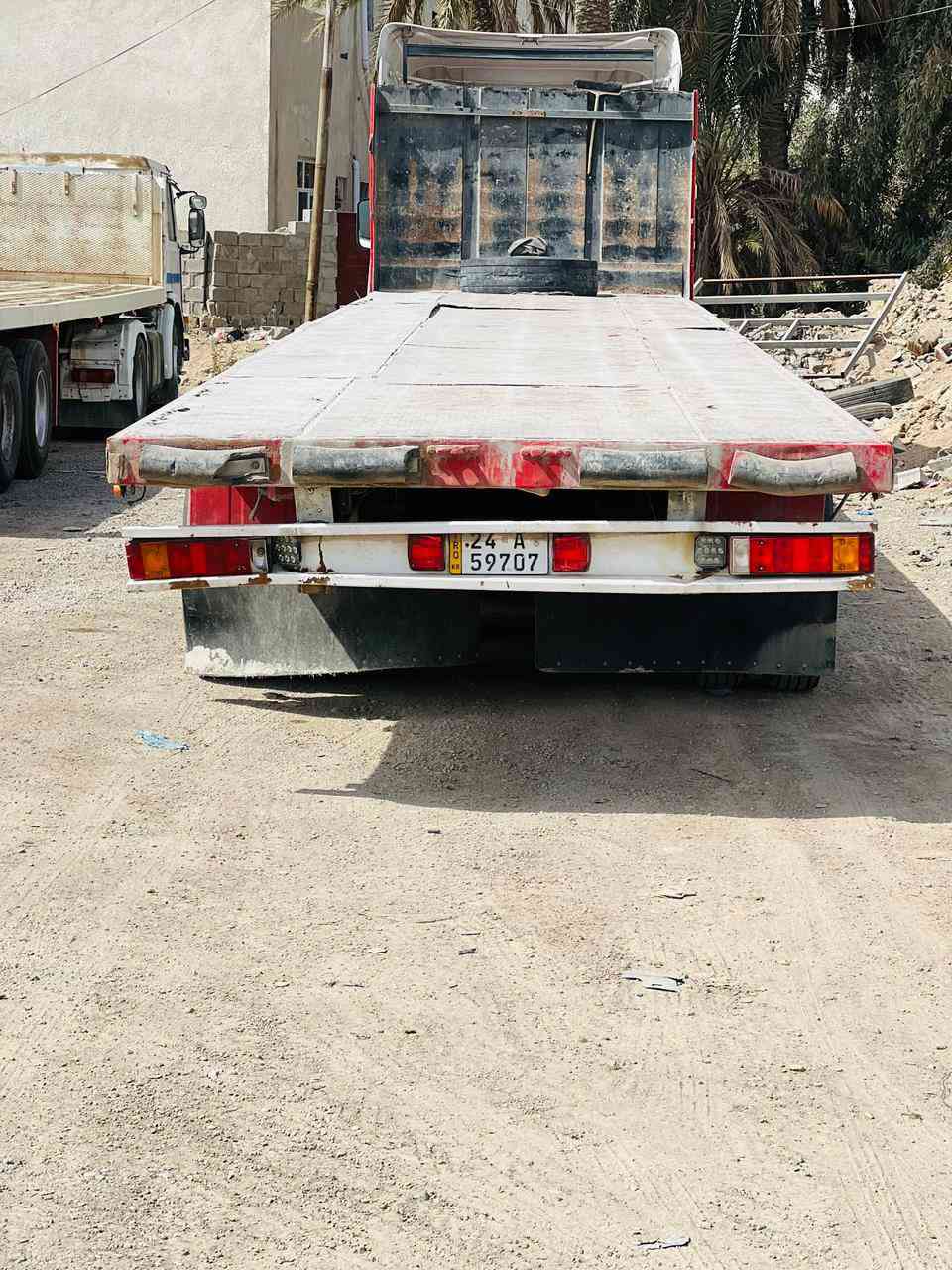 سلام عليكم سكانيه سنكل مامي دوار بلادي 2009 تخم تاير راس وعربانه 3دناكير مزوج R11 سنويه جديده بسمي تحويل ثاني يوم رقم دهوك الاستفسار على رقم ***********
