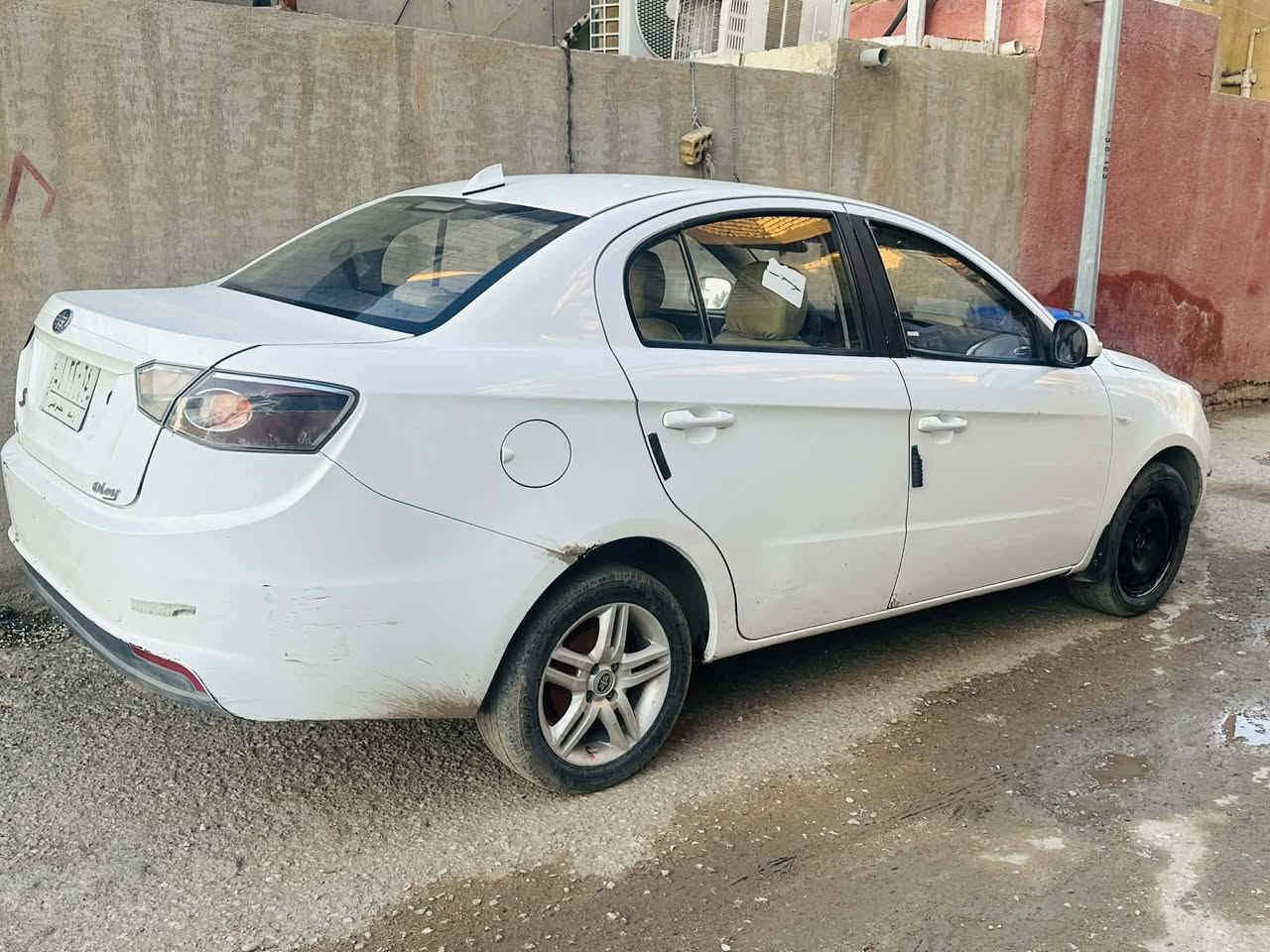 السلام عليكم فاو اولي مكينه مجفته داخل دوشمه جلد سياره بسمي رقم واسط 43 وبيها مجال


**إذا كنت صاحب هذا الإعلان وتريد حذفه لأي سبب، رجاءا أرسل رسالة إلى الدعم الفني**