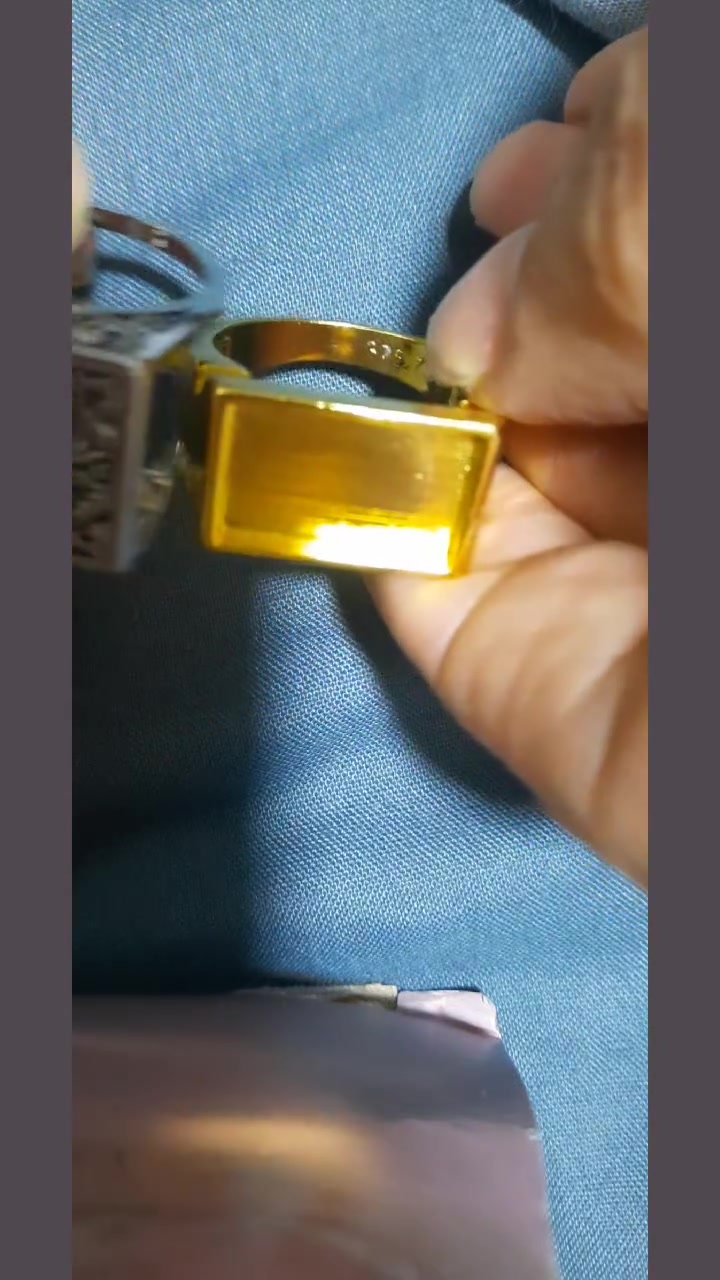 تحفة
مختوم ختمين ٩٢٥ والذهبي ٧٥٠


**إذا كنت صاحب هذا الإعلان وتريد حذفه لأي سبب، رجاءا أرسل رسالة إلى الدعم الفني**