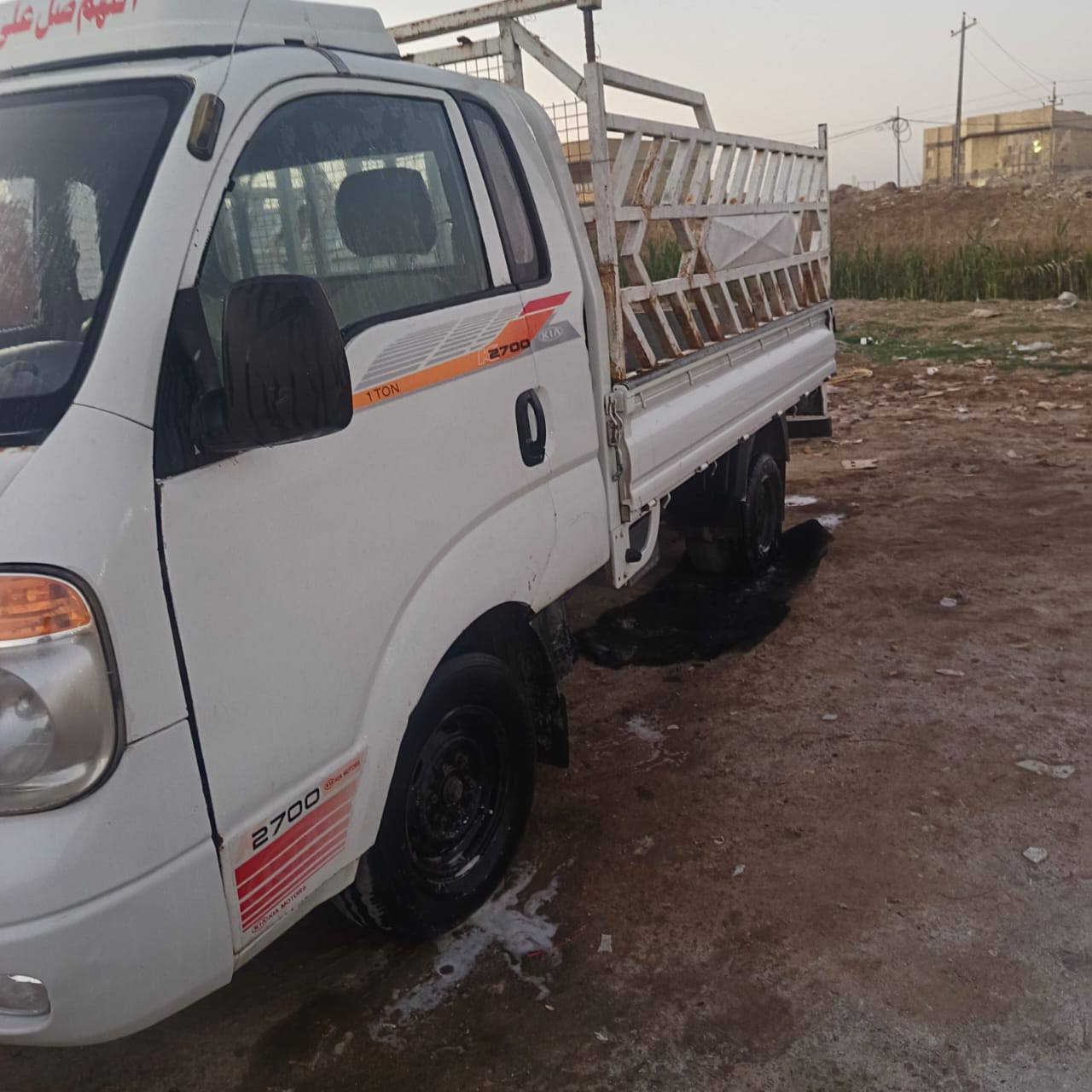 السلام عليكم كيا بنكو موديل 2010 رقم ذي قار كهربايته كله شغاله محرك 2700 سيارة خير  من الله مكاني ذي قار مركز الاستفسار على الرقم ***********
