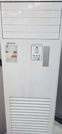 سبلت للبيع مستعمل جدآ قليل تفاصيل أكثر اتصل ع 07833034959