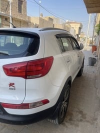 اسبورتج 16مكفوله السعر170وبيه مجال أبو الشكد ماشيه للتخابر والتعلق  07...