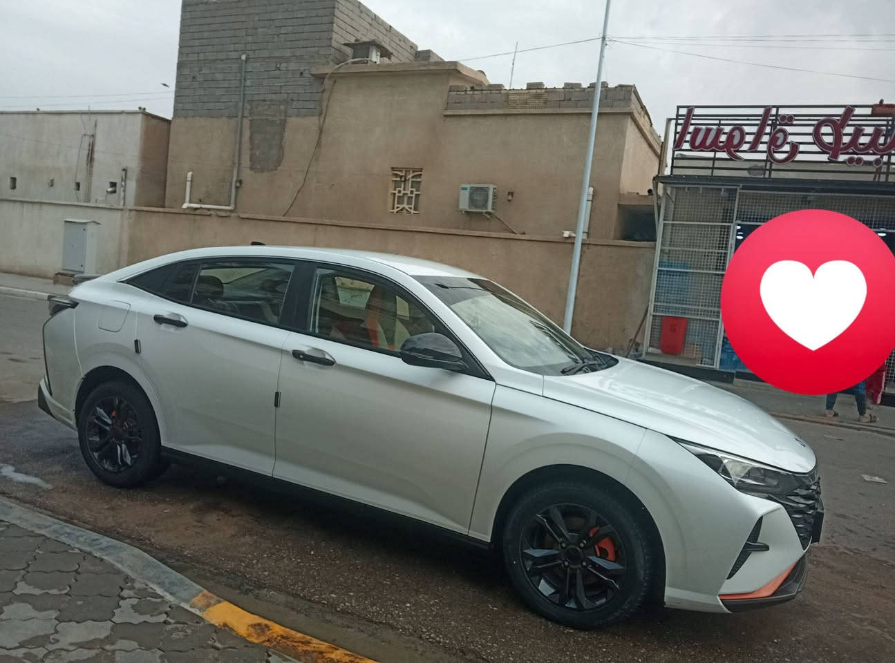 شاين صينيA30 مديل 24 كفاله رقم بصره ابسمي بكانها الزبير السعر 120بيها مجال رقمي ***********0
