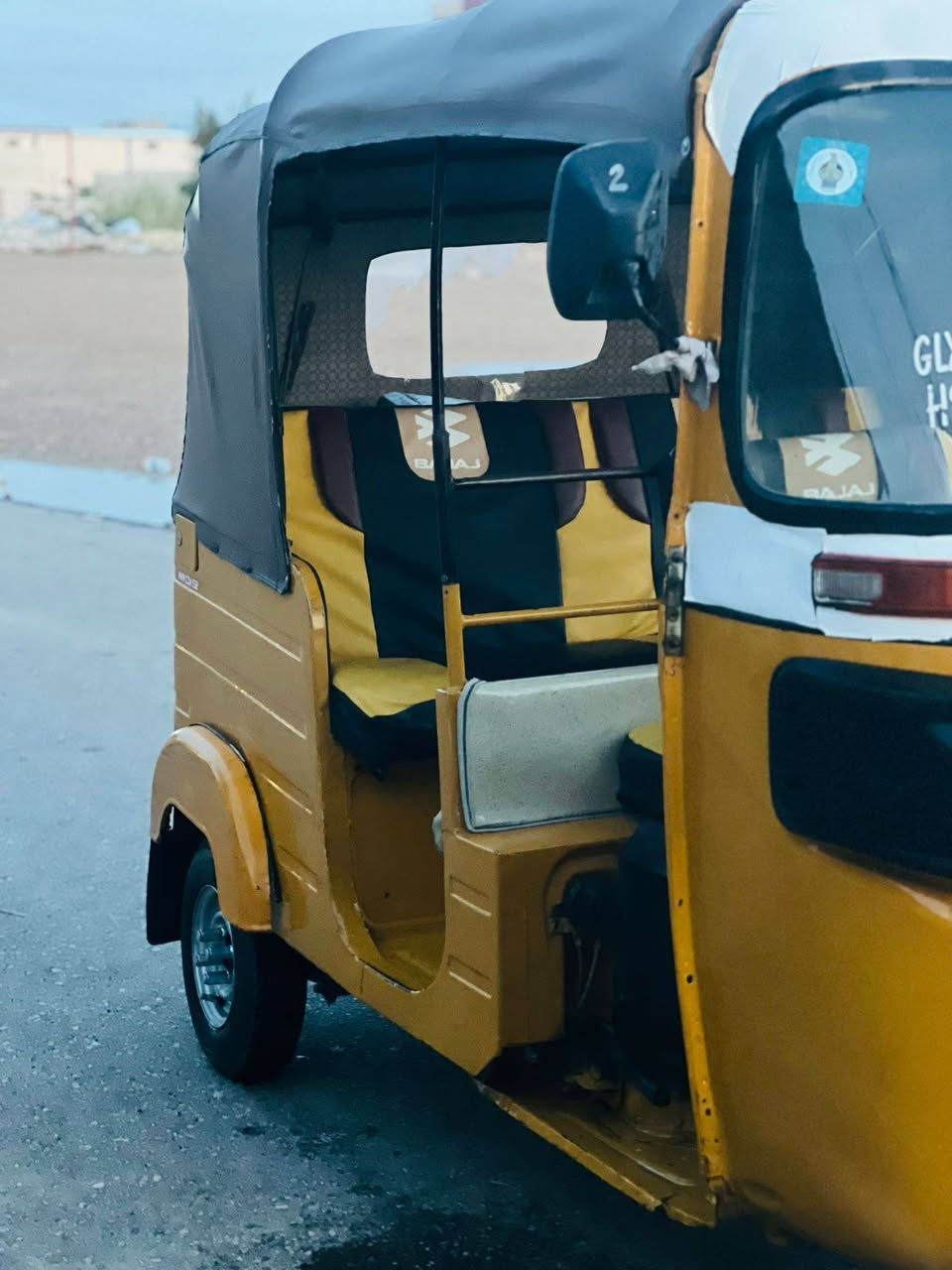 سلام عليكم تكتك للبيع موديل 18
*********** السعر خاص
