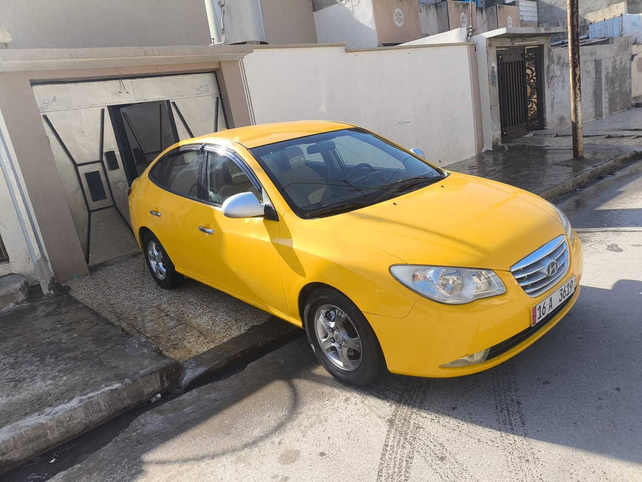 السلام عليكم 
النترا 2010 خليجي مكفولة بدون ضرر او تبديل بيه حالوب بسقف
محرك 1600 دكشن عالي مكفول
رقم قادسية تحويل بالموصل 
مكان السيارة موصل حي القدس 
الاستفسار الاتصال
***********
***********
