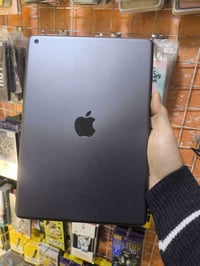 آيباد ٨ • ذاكرة ٣٢