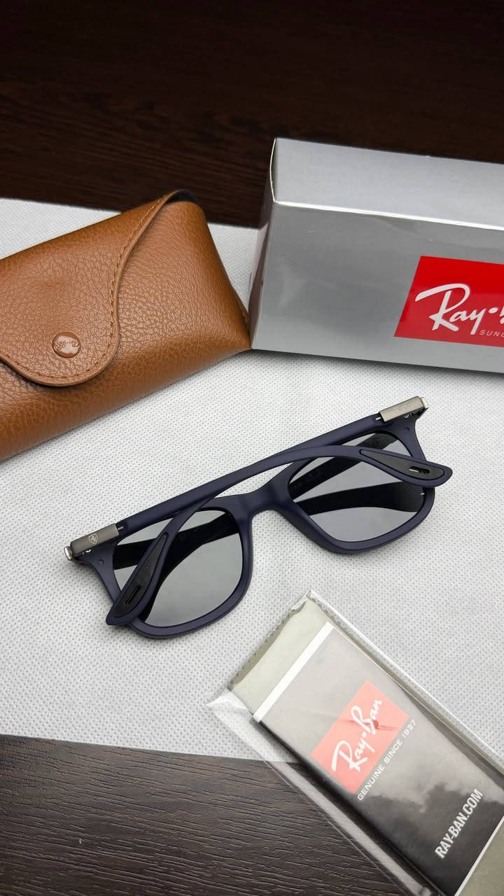 RAY BAN   
ماستر كاملة المرفقات 
عدسة بولورايز UV400 حقيقي على الفحص 

16  الف على اول تم

HmrfYJvTucownqNVDd


**إذا كنت صاحب هذا الإعلان وتريد حذفه لأي سبب، رجاءا أرسل رسالة إلى الدعم الفني**