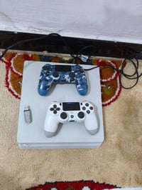 بلايستيشن 4 سليم • هارد ١ تيرا • مهكر